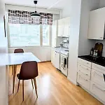 And Cozy Apartment, Free Parking Apartamento *