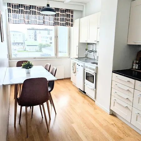 Apartamento And Cozy Apartment, Free Parking *