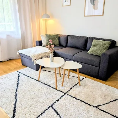 And Cozy Apartment, Free Parking * Kemi